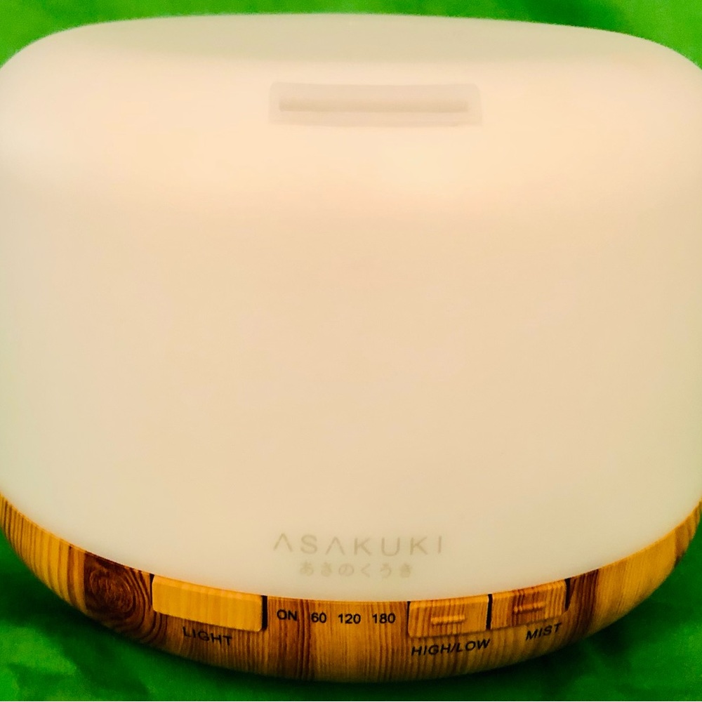 Essential oil diffuser ! - Picture 2 of 6